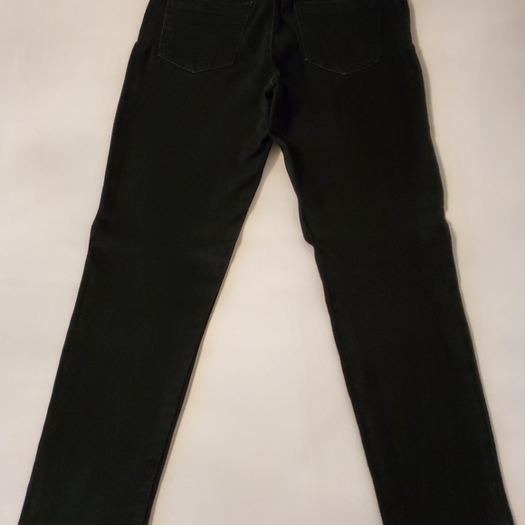 Selling Women's Black Slip on Skinny Jeans - Picture 6 of 10